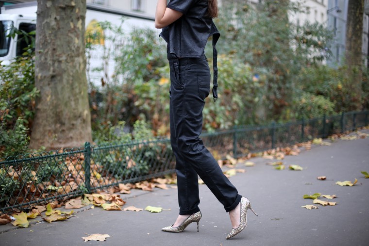 The Brunette - looks LEE