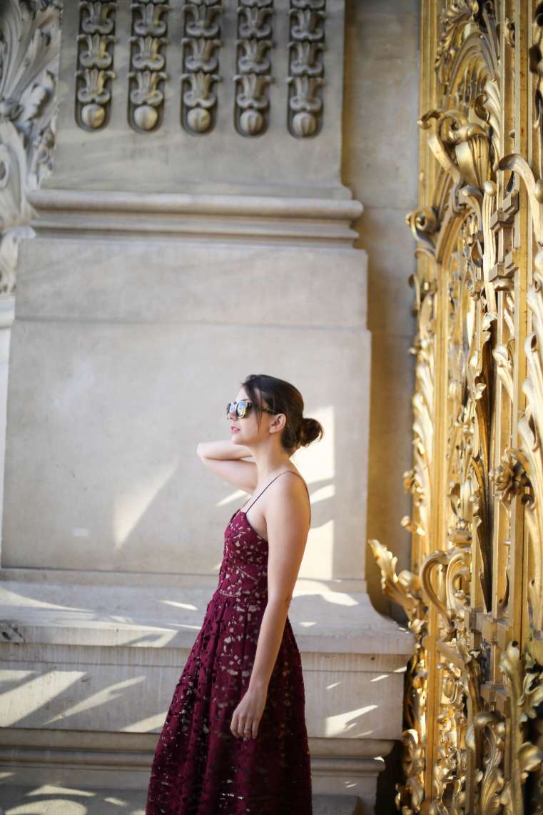 look-self-portrait-burgundy-dress-the-brunette-blog-mode-paris-5