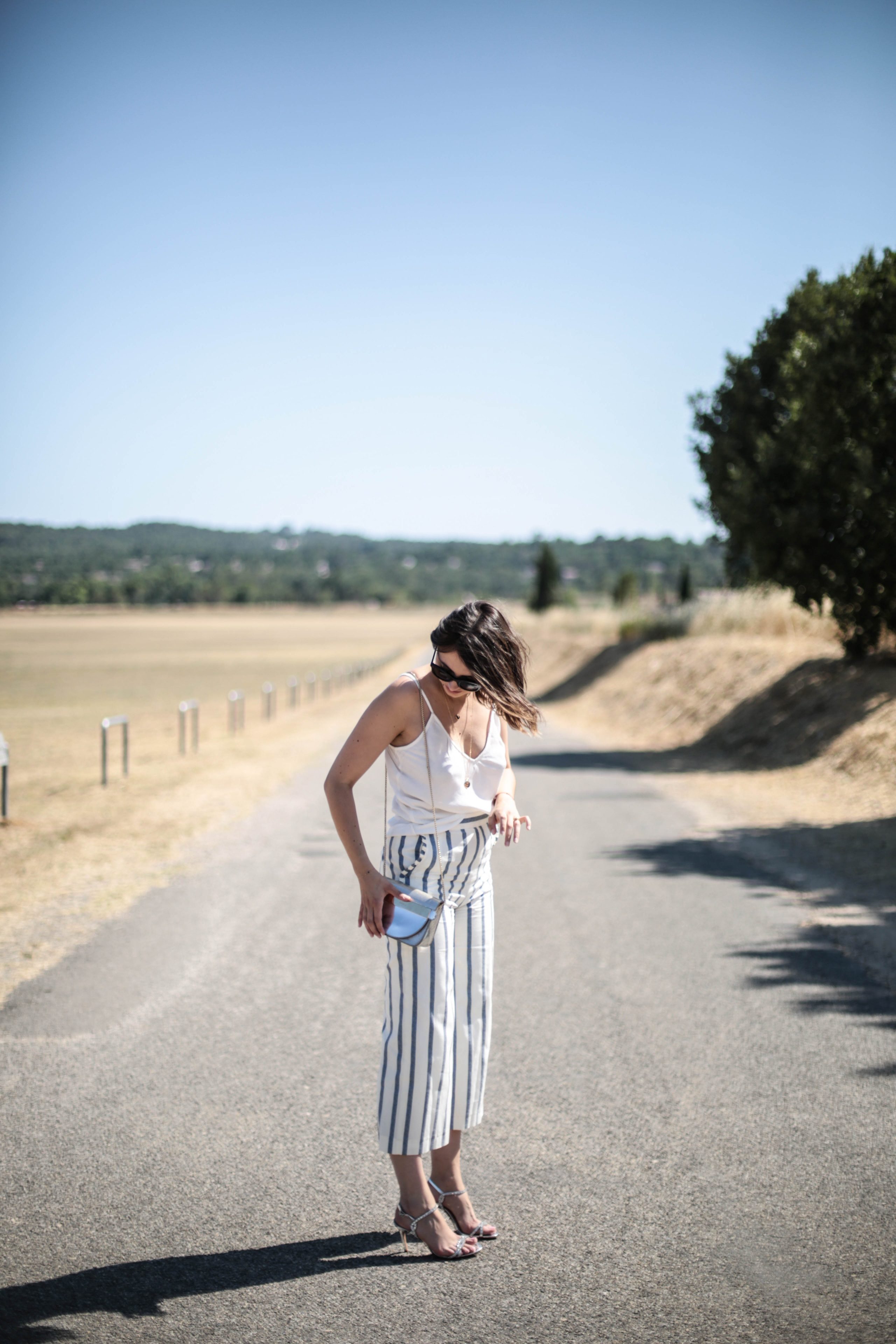 the brunette blog look provence rayures et blanc aerodrome-2