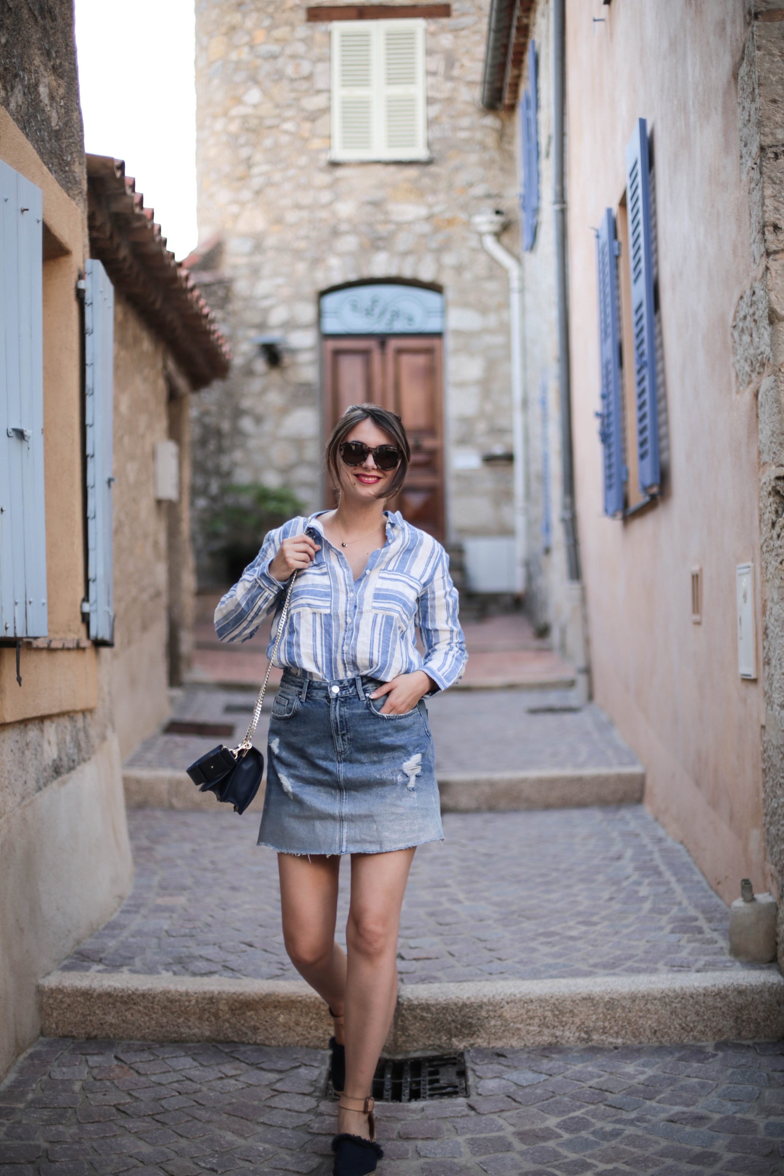 the brunette blog mode francais look estival provence jupe jean